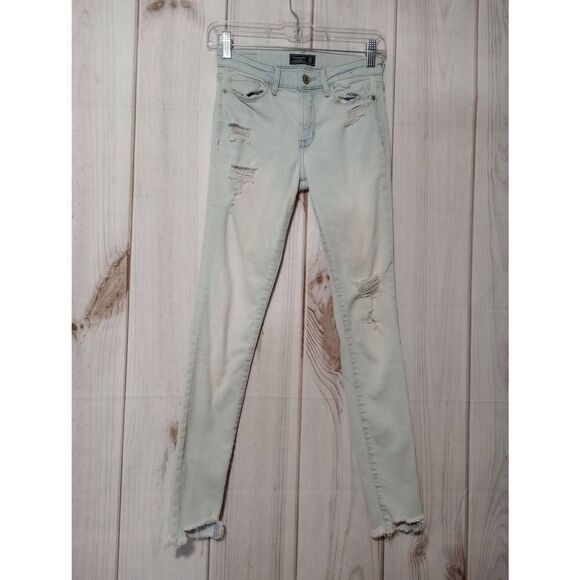 Abercrombie and Fitch Jeans Ladies 00 24 Light Wash Harper Super Skinny Distress - Picture 1 of 9